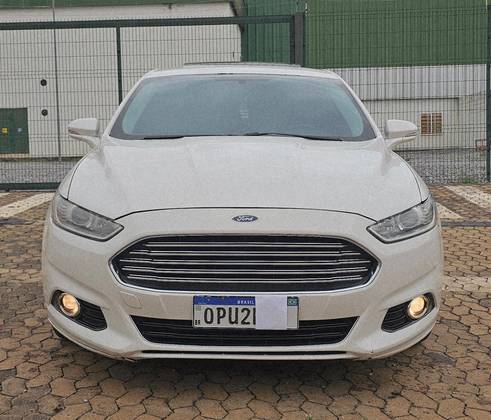 FORD FUSION 2.0 TITANIUM FWD 16V GASOLINA 4P AUTOMÁTICO FORD FUSION 2.0 TITANIUM FWD 16V GASOLINA 4P AUTOMÁTICO
